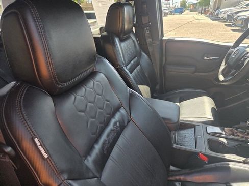 Used 2022 Nissan Frontier Pro-X w/ Pro-X Premium Package RWD image 8