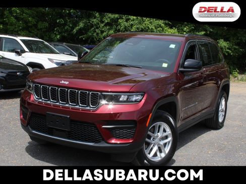 Used 2025 Jeep Grand Cherokee Laredo X w/ Luxury Tech Group I AWD/4WD image 1