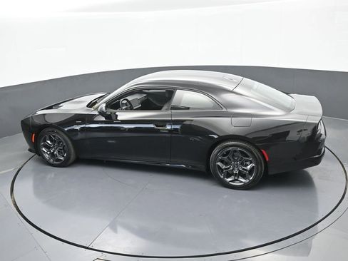 Used 2025 Dodge Charger R/T w/ Quick Order Package 25M R/T image 39