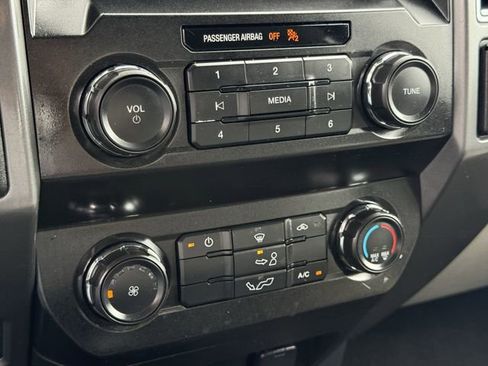 Used 2019 Ford F150 XLT image 17