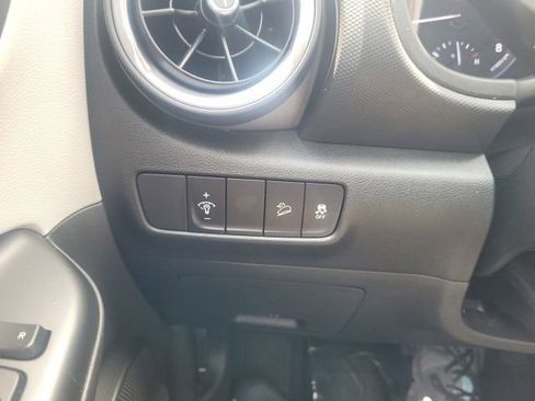 Used 2023 Hyundai Kona SEL image 31