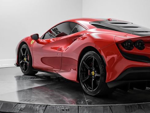 Used 2020 Ferrari F8 Tributo RWD image 14