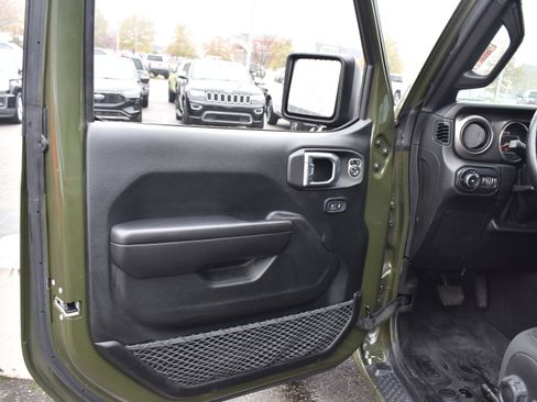 Used 2021 Jeep Wrangler Unlimited Sport w/ Sun And Sound Package image 25