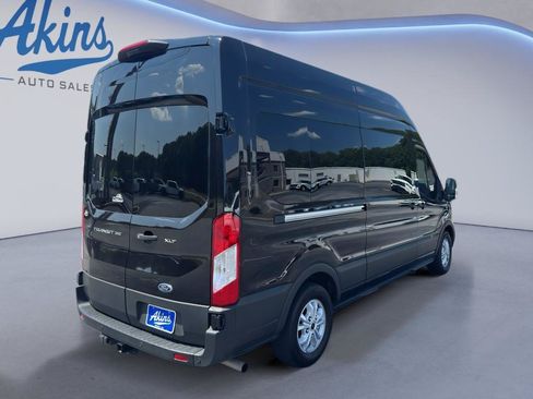 Used 2024 Ford Transit 350 XLT RWD image 5