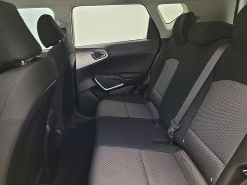 Used 2022 Kia Soul LX w/ Technology Package FWD image 18