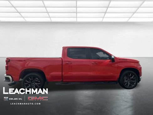 Used 2021 Chevrolet Silverado 1500 LT w/ LPO, Dark Essentials Package RWD image 6
