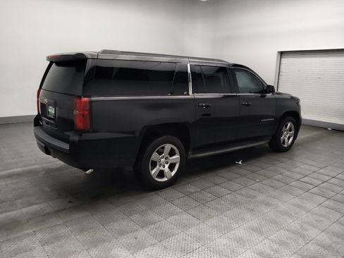 Used 2016 Chevrolet Suburban LT AWD/4WD image 10