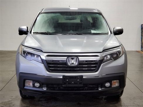 Used 2017 Honda Ridgeline RTL-T image 7