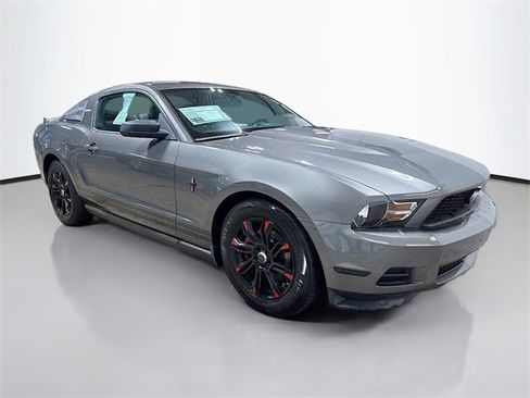 Used 2011 Ford Mustang Premium w/ 201A Rapid Spec Order Code image 5
