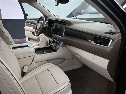 Used 2023 GMC Yukon XL Denali image 58
