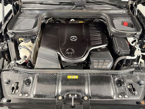 Certified 2024 Mercedes-Benz GLS 450 4MATIC image 12