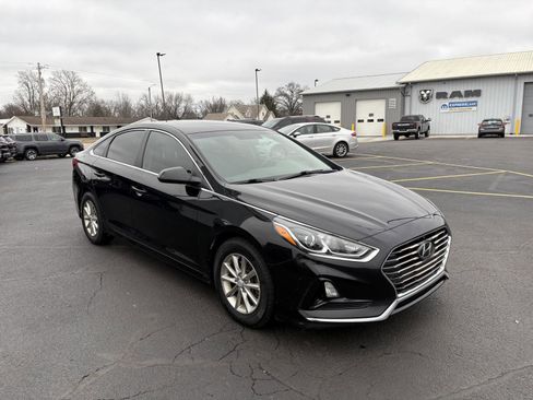 Used 2019 Hyundai Sonata SE image 2