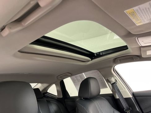 Used 2023 Acura TLX w/ Technology Package image 5