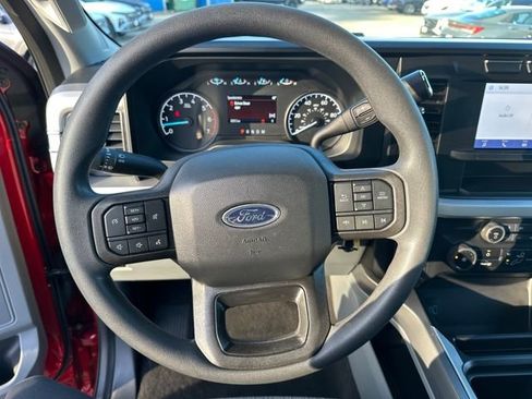 Used 2024 Ford F250 XLT w/ FX4 Off-Road Package image 17