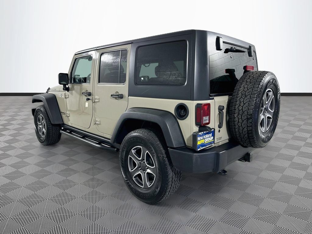 Used 2017 Jeep Wrangler Unlimited Rubicon w/ Connectivity Group AWD/4WD image 5