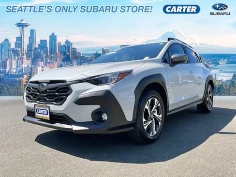 Used 2025 Subaru Crosstrek 2.5i Premium AWD/4WD image 3