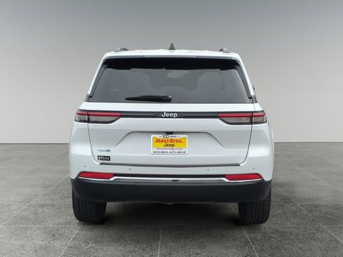 Used 2024 Jeep Grand Cherokee Limited 4xe image 4