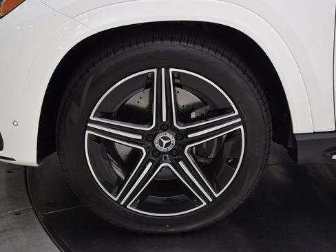 Certified 2025 Mercedes-Benz GLE 450 4MATIC image 12