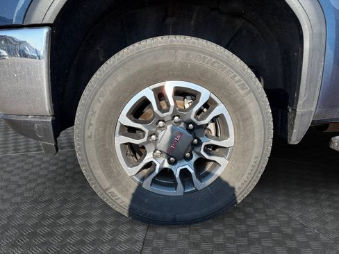 Used 2023 GMC Sierra 2500 SLE w/ SLE Convenience Package AWD/4WD image 25