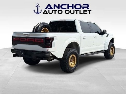 Used 2018 Ford F150 Raptor w/ Equipment Group 802A Luxury AWD/4WD image 8