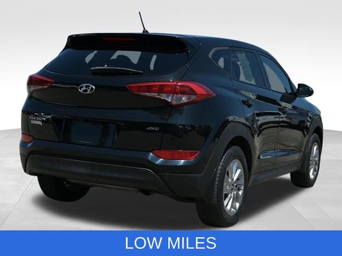 Used 2018 Hyundai Tucson SE AWD/4WD image 11