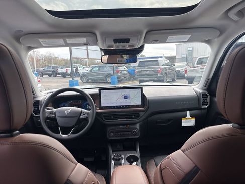 New 2026 Ford Bronco Sport Outer Banks w/ Sasquatch Outer Banks Package image 23