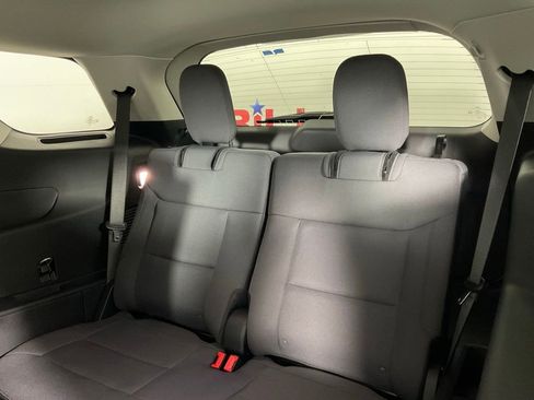 New 2026 Ford Explorer Active RWD image 17
