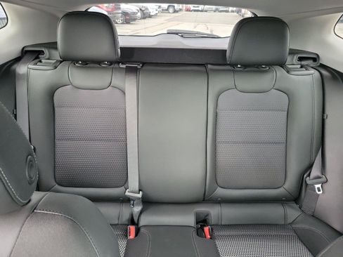 Used 2025 Chevrolet Trax LT w/ Driver Confidence Package FWD image 11