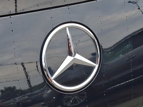 Used 2023 Mercedes-Benz CLA 250 4MATIC image 29