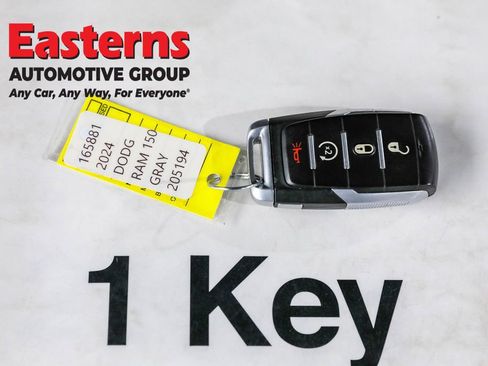 Used 2024 RAM 1500 Laramie image 24