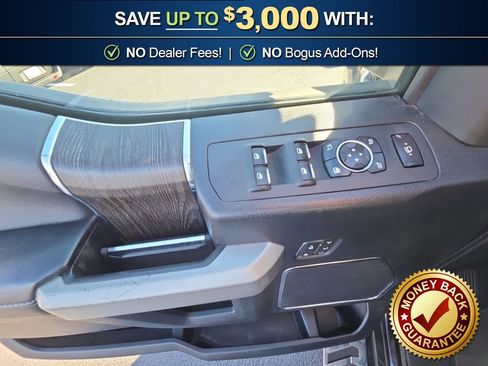 Used 2020 Ford F250 Lariat w/ Chrome Package image 16
