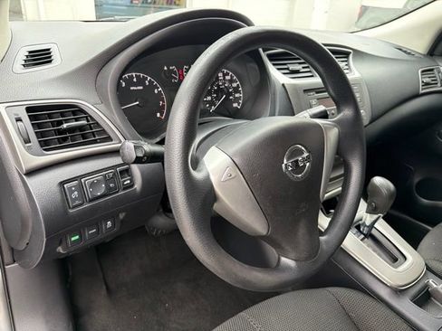 Used 2013 Nissan Sentra S FWD image 14