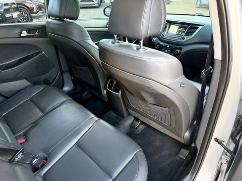 Used 2016 Hyundai Tucson Limited w/ Option Group 03 image 19