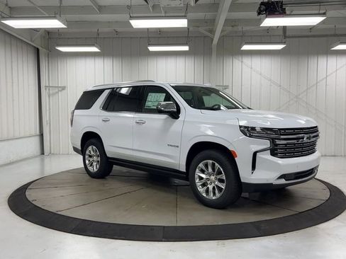 Used 2023 Chevrolet Tahoe Premier AWD/4WD image 2