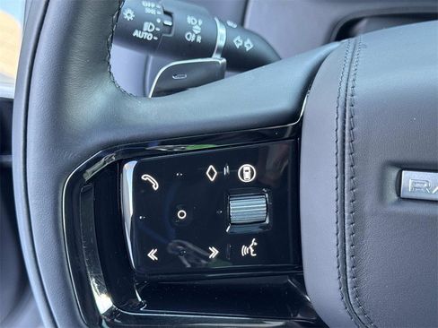 Used 2025 Land Rover Range Rover Sport Dynamic SE image 27