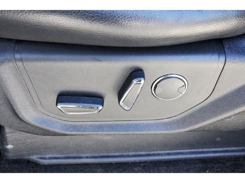 Used 2018 Ford F150 Lariat image 28