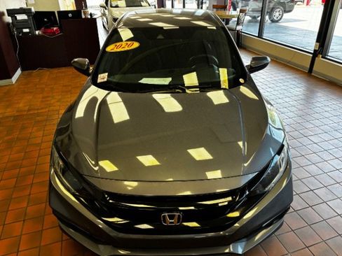 Used 2020 Honda Civic Sport image 6