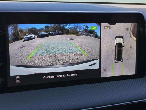 New 2026 Nissan Kicks SR w/ SR Premium Package FWD image 19