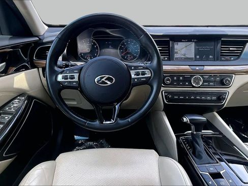 Used 2019 Kia Cadenza Technology FWD image 10