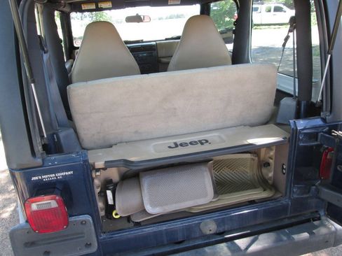 Used 2002 Jeep Wrangler SE AWD/4WD image 23