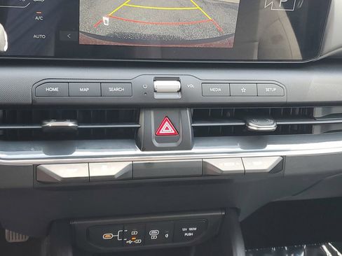 Used 2025 Kia K4 EX FWD image 18