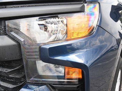 Used 2023 Chevrolet Silverado 1500 Custom AWD/4WD image 25