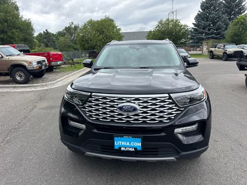 Used 2020 Ford Explorer Platinum w/ Premium Technology Package AWD/4WD image 3