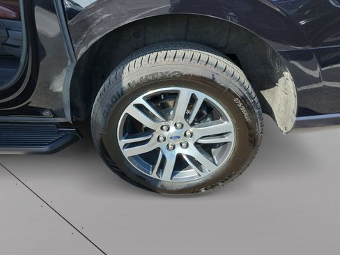 Used 2024 Ford Expedition Max Limited RWD image 14
