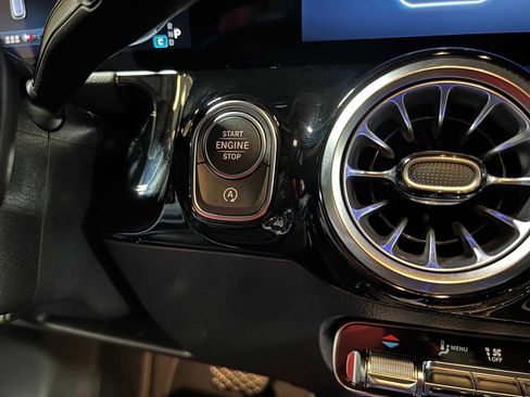 Certified 2025 Mercedes-Benz GLA 250 4MATIC image 26