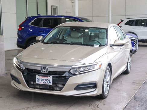 Used 2019 Honda Accord LX image 18