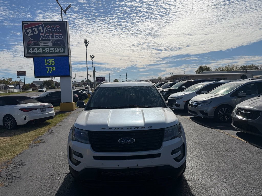 Used 2016 Ford Explorer Sport w/ Equipment Group 401A AWD/4WD image 8