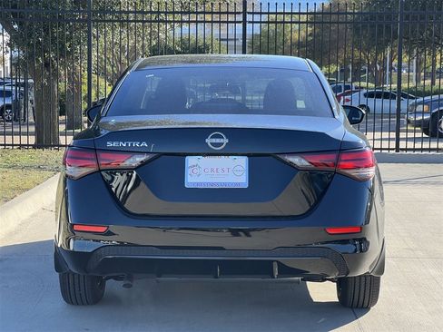 New 2025 Nissan Sentra S image 5