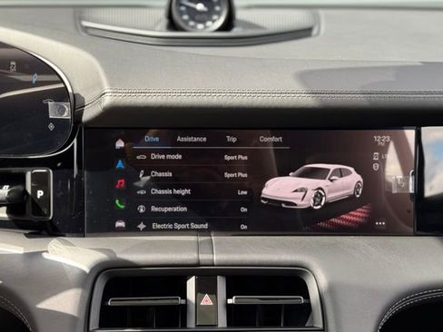 New 2024 Porsche Taycan GTS image 29