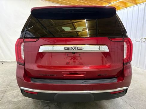 Used 2023 GMC Yukon SLT w/ SLT Premium Package AWD/4WD image 6